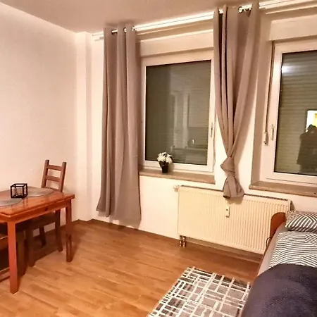 Appartamento Mit Kochnische Oder Wohnkueche Und Bad