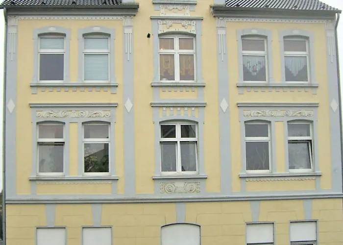 Appartamento Mit Kochnische Oder Wohnkueche Und Bad